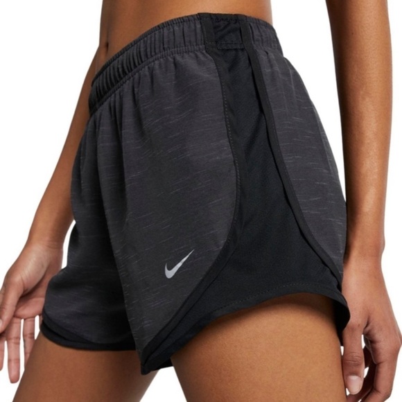 NWT Nike Women's Tempo Dry Core 3'' Running Shorts in Black Heather Grey - Picture 1 of 8